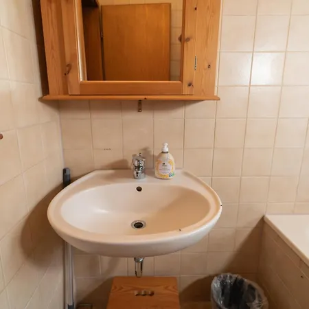 Monteurswohnung - Kueche Balkon Wlan Tv 1bis12 Personen 公寓