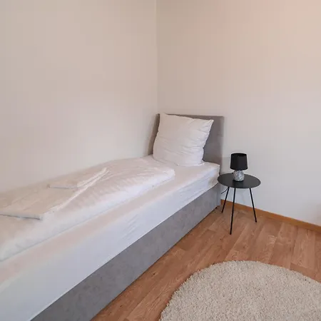Monteurzimmer Küche Balkon Wlan Tv 1bis12 Personen *