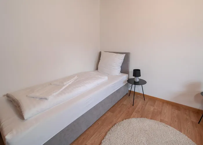 Monteurzimmer Küche Balkon Wlan Tv 1bis12 Personen *